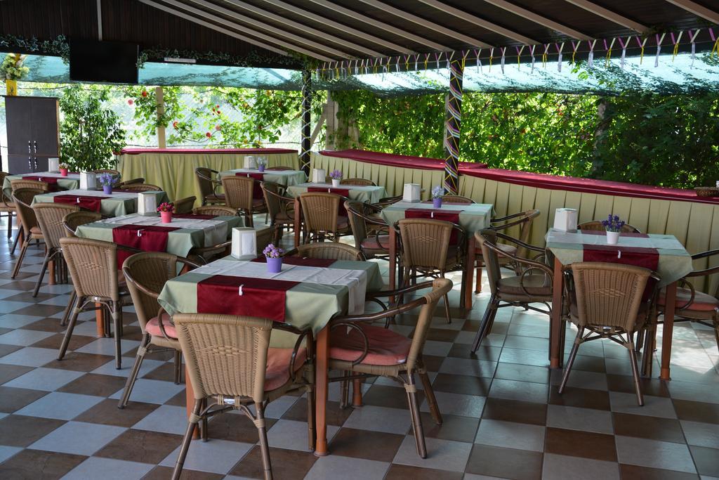 Yavuzhan Hotel Side Exterior photo