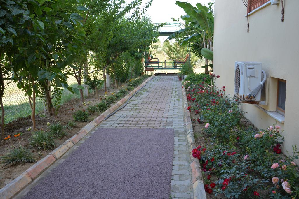 Yavuzhan Hotel Side Exterior photo